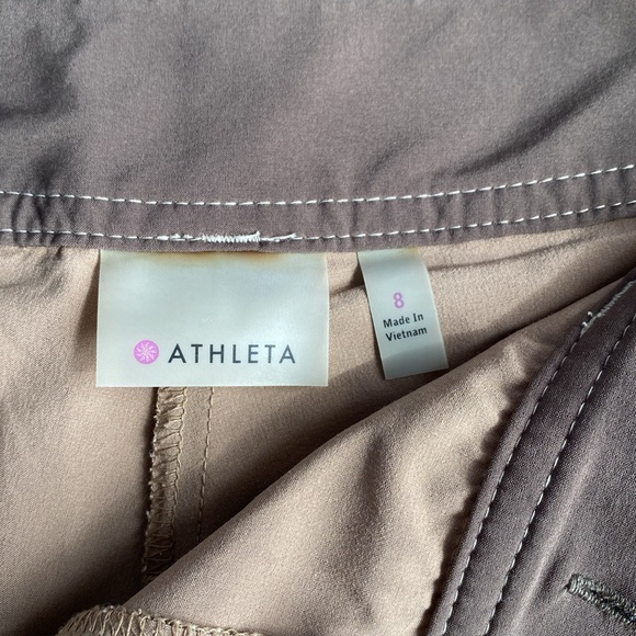 Athleta skirt with built in under shorts size 8. - Picture 3 of 5
